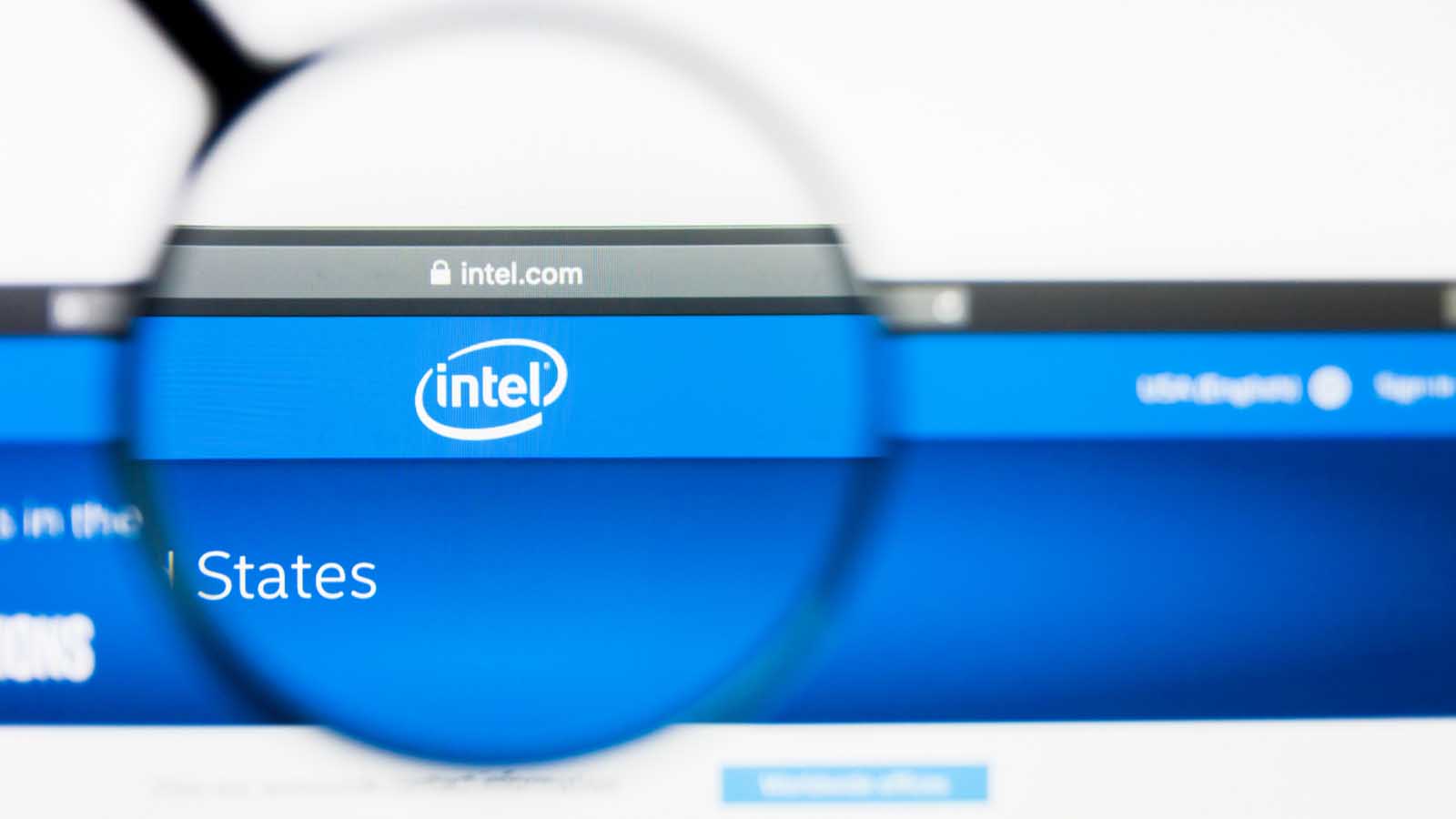 Сайт Intel для загрузки драйверов снова заработал в России: почему компания передумала