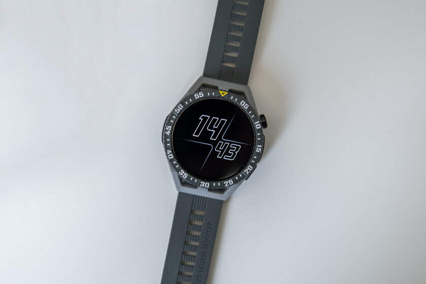 Обзор Huawei Watch GT 3 SE: оптимальная начинка в спортивном корпусе