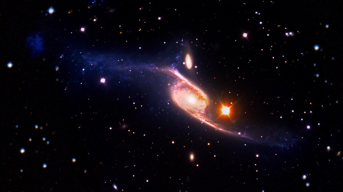 Scientists managed to photograph the largest spiral galaxy: 522 thousand light-years across