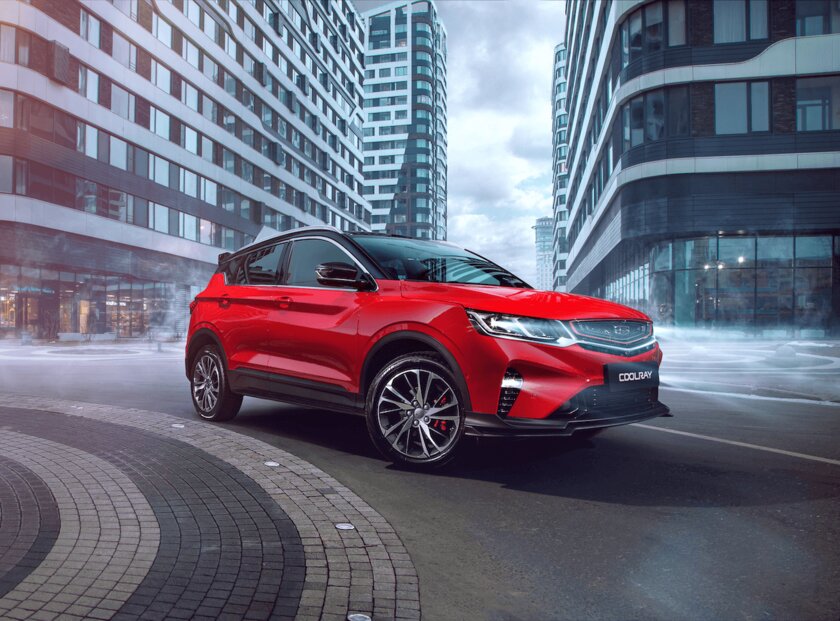 Продажи Geely в России выросли более чем на 78%. Лидер продаж — компактный городской кроссовер