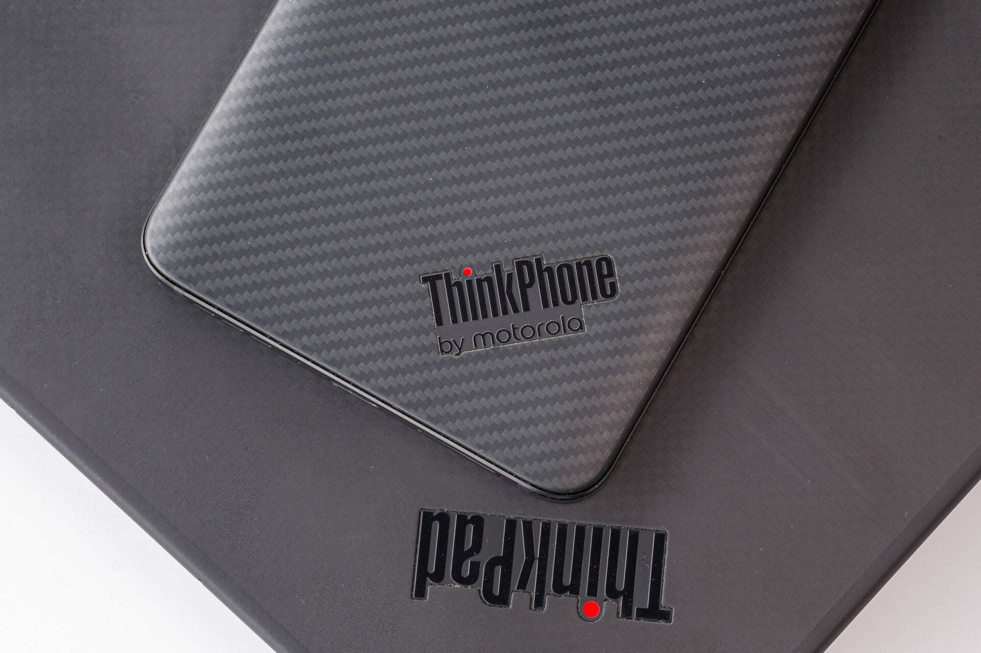 Обзор ThinkPhone: реинкарнация ThinkPad в обличии смартфона?