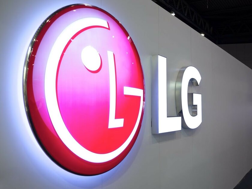 LG сменила логотип впервые за 9 лет. Смайлик «ожил» и теперь подмигивает