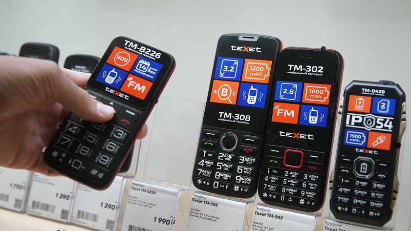 Впервые в истории: российские телефоны обогнали иностранные по продажам