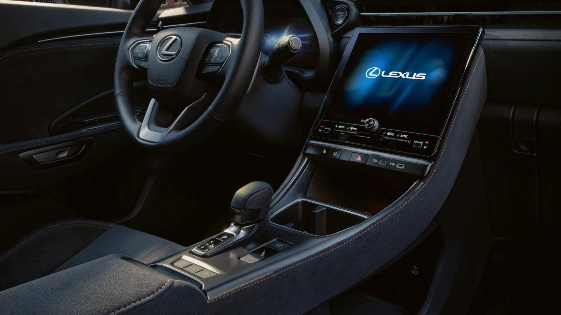 Представлен новейший Lexus LBX: это будет самый дешевый кроссовер бренда