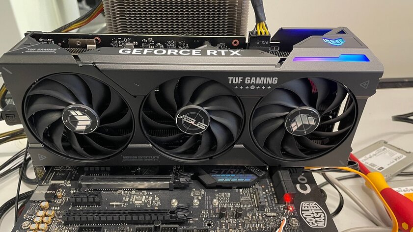 Хорошая видеокарта по плохой цене: обзор ASUS GeForce RTX 4060 Ti TUF OC