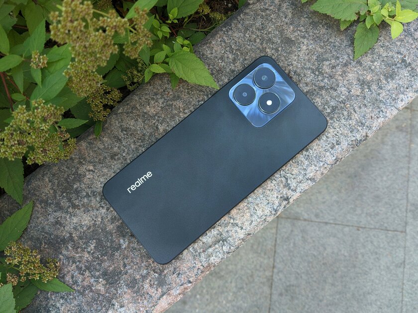 Главная фишка iPhone 14 Pro и много памяти за ~15 000 рублей. Вот какой Realme C53