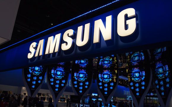 Samsung впервые за 9 кварталов  зафиксировала падение прибыли