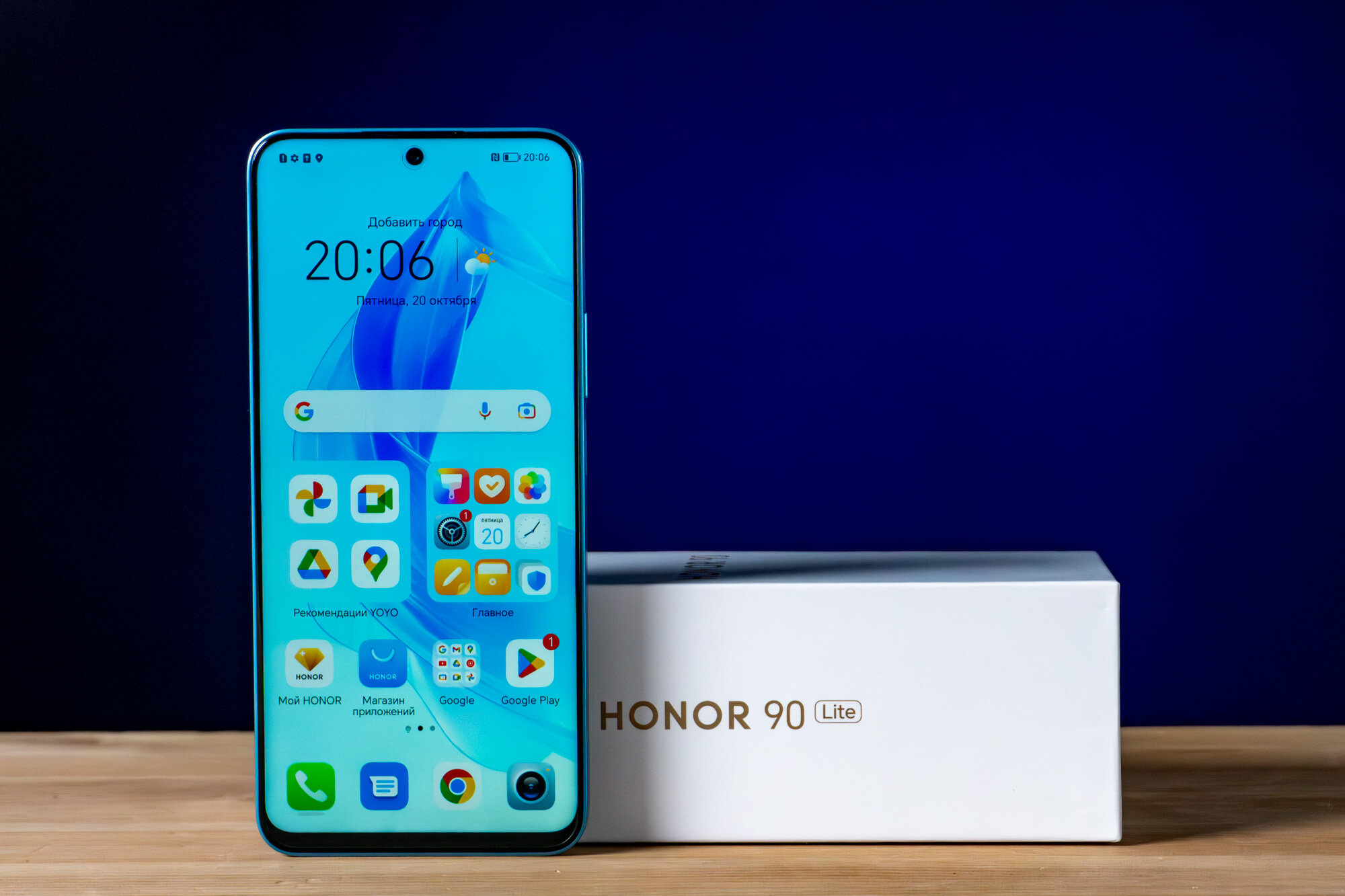 В России стартовали продажи смартфона HONOR 90 Lite: прочный экран, 8+5 ГБ  ОЗУ и