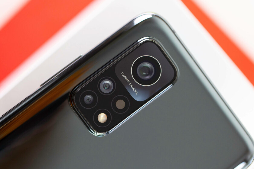 Xiaomi признала устаревшими ещё четыре смартфона: обновлений для них больше не будет