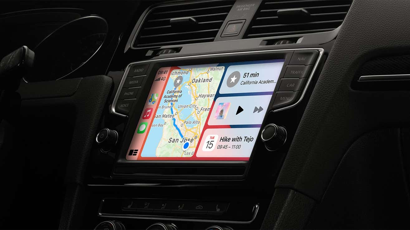 Всё для безопасности: General Motors отказывается от использования Apple CarPlay и Android Auto