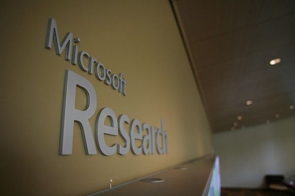 Подразделение Microsoft Research хочет разработать смартфон, способный работать неделю от одного заряда