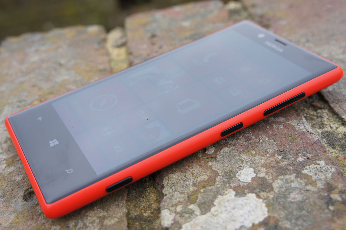 Смартфон Nokia Lumia 720 получает обновление Nokia Lumia Black