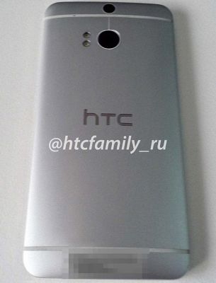 Новый флагман от HTC получит двойную камеру