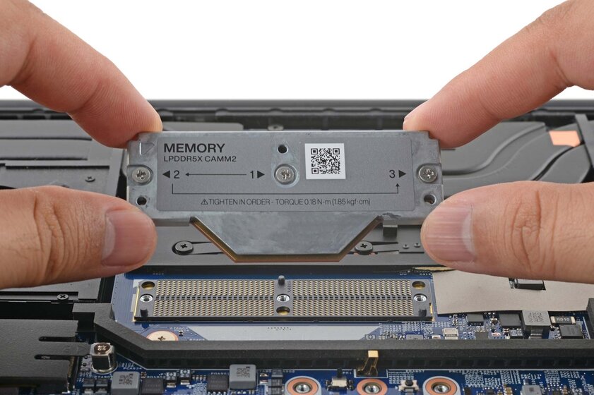 Lenovo совершила революцию: в её новом ноутбуке установлена ОЗУ LPCAMM2 с функцией замены