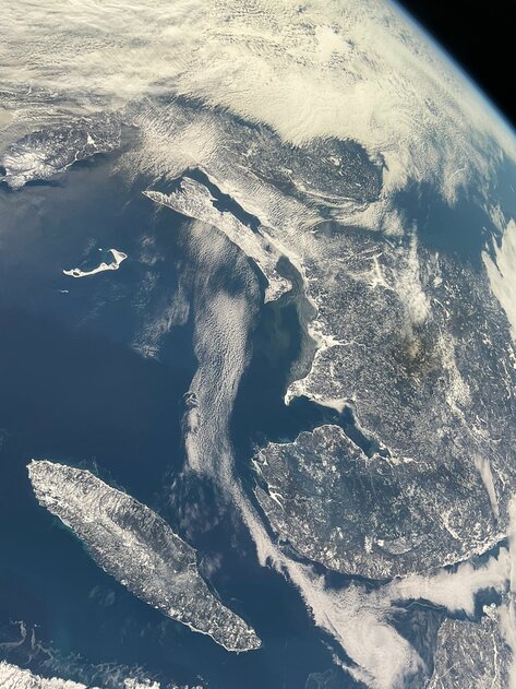 Величественная Земля из космоса (фото внутри)