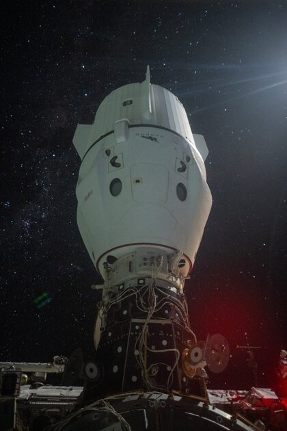 Астронавт Мэттью Доминик сделал снимок из иллюминатора Starliner