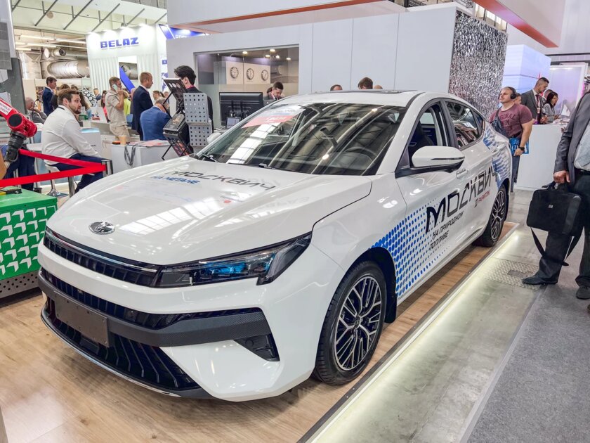 Представлен «Москвич» на газе: 250 километров на одной заправке