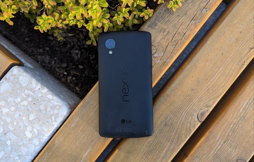 Сквозь года: неделя с Nexus 5 в 2024 на что сегодня способен флагман из 2013?