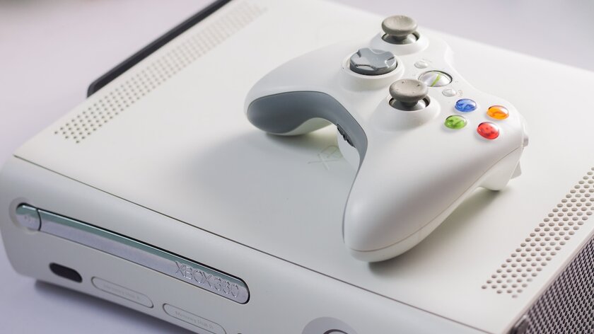 Программист запустил большую языковую модель на игровой консоли Xbox 360