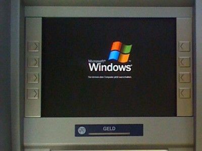 Microsoft продлит поддержку Windows XP из-за банкоматов