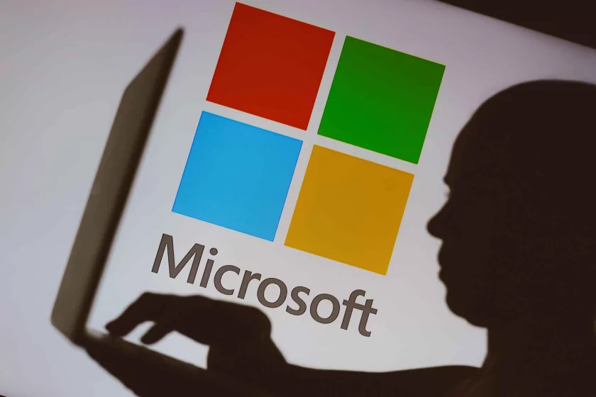 Microsoft доверяет ИИ — 30% программного кода компании написано нейросетями