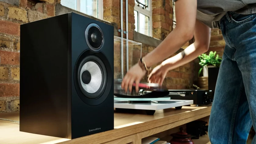 Samsung строит аудио-империю — компания поглотила премиальный бренд Bowers & Wilkins