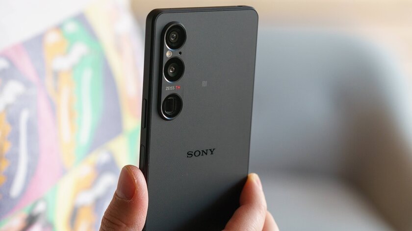 Топовая камера и 4 апдейта Android: в сеть слили слайды с презентации Sony Xperia 1 VII