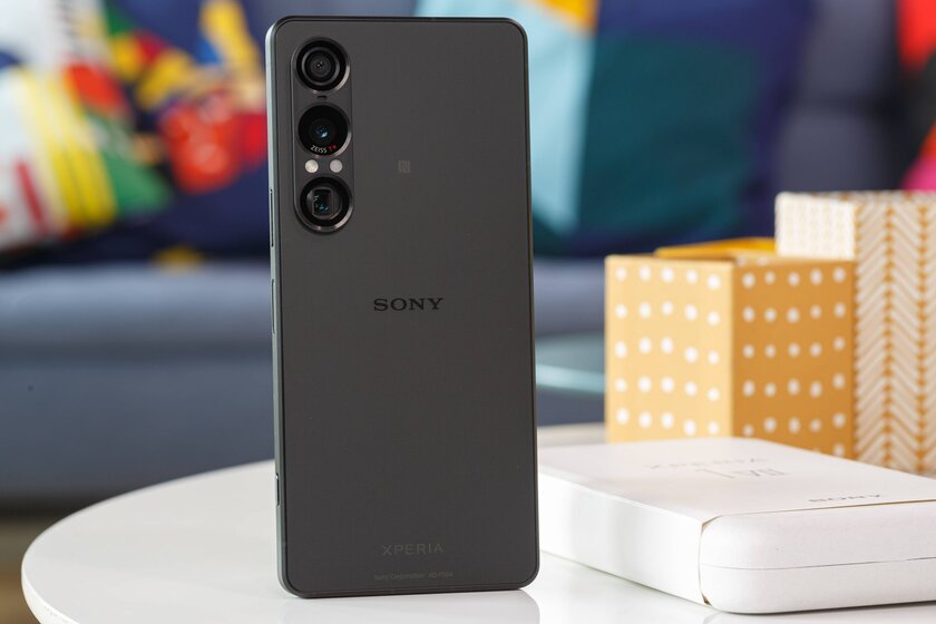 Это точно новый флагман? Обзор Sony Xperia 1 VII — искать улучшения придётся с лупой