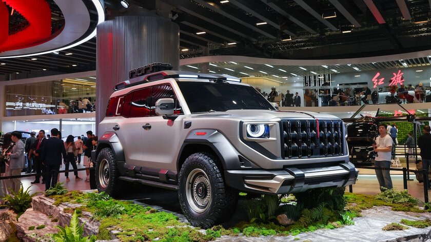 Hongqi представила концептуальный внедорожник Off-road с четырьмя электромоторами