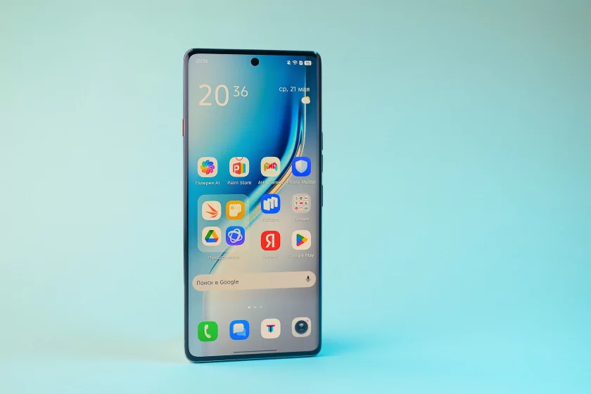 Недорогой смартфон с ИИ, модным корпусом и 144 Гц: обзор TECNO CAMON 40 Pro 5G