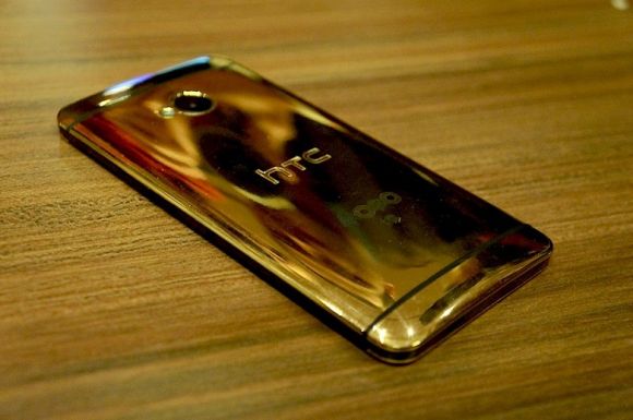 Новый HTC One тоже получит золотой корпус