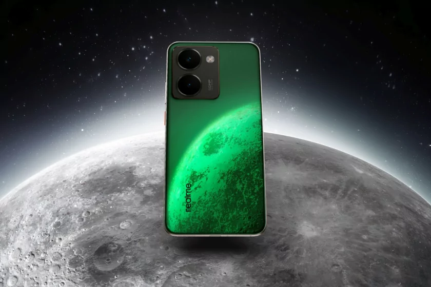 Геймерские смартфоны серии realme P3 появились в России — модель Ultra светится в темноте
