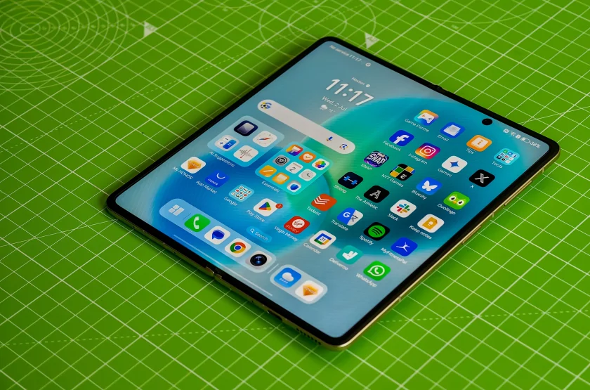 Представлен HONOR Magic V5: самый тонкий складной смартфон в мире