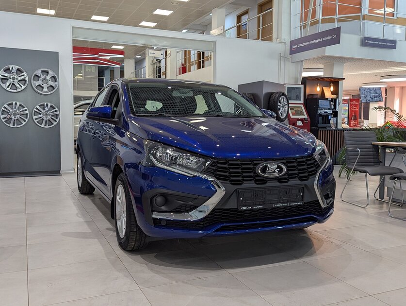Старт продаж Lada Iskra. Не мог такое пропустить!