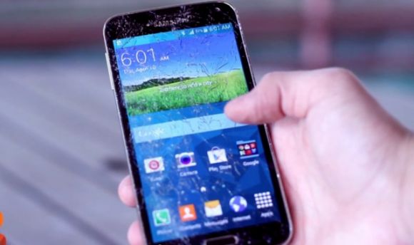 Samsung Galaxy S5 оказался прочнее, чем кажется