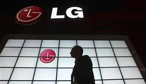 LG Isai - операторская версия G3 для Японии?