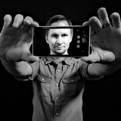 Глава подразделения Nokia Lumia Photography уходит работать в Apple