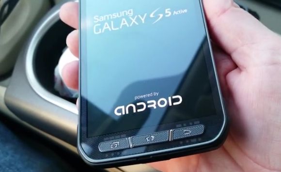 Samsung GALAXY S5 Active: внешний вид и работа смартфона показаны на видео
