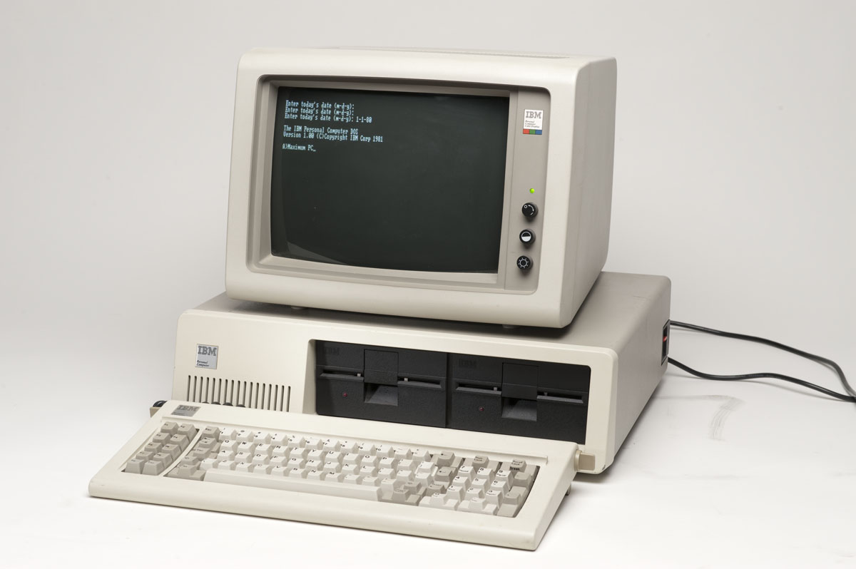 Назовите основные отличия компьютеров ibm pc и apple