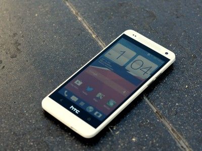 HTC One Mini получает оболочку Sense 6