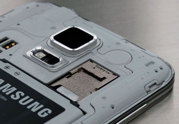 Мобильный бизнес Samsung в будущем может серьёзно измениться