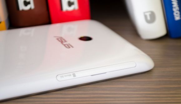 Смартфоны ASUS PadFone Infinity и Fonepad Note 6 получают обновление Android 4.4 KitKat
