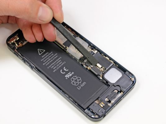 Apple заменит бракованные аккумуляторы