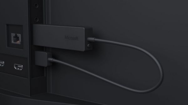 Microsoft Wireless Display Adapter — альтернатива Chromecast для работы