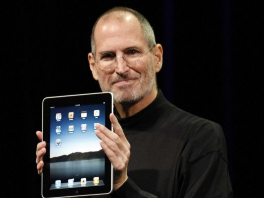 Тим Кук написал сотрудникам Apple письмо, в связи с годовщиной смерти Стива Джобса