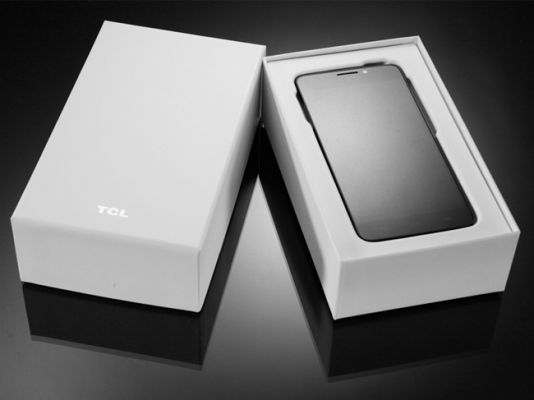 TCL рассматривает возможность поглощения HTC