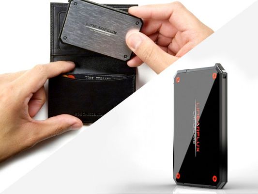 Lithium Card Power bank — зарядка для телефона в вашем кошельке