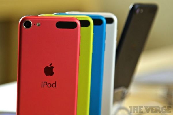 Новый финансовый отчет Apple: рост продаж iPhone, падение iPad и iPod