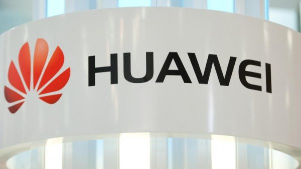 Huawei представила дешевый 64-битный фаблет Honor 4X
