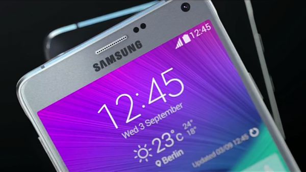 Экраном Samsung Galaxy Note 4 можно управлять с помощью ножа